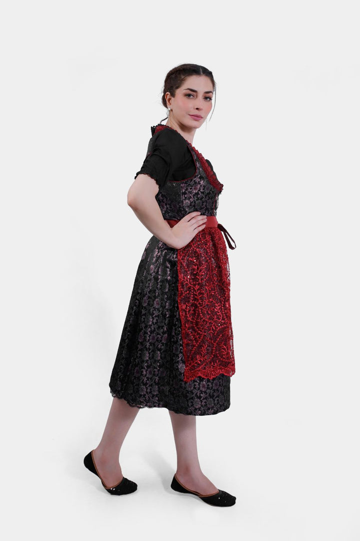 Dirndl Kekilli